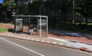 Bushalte Dr. H.E. van Gelderlaan